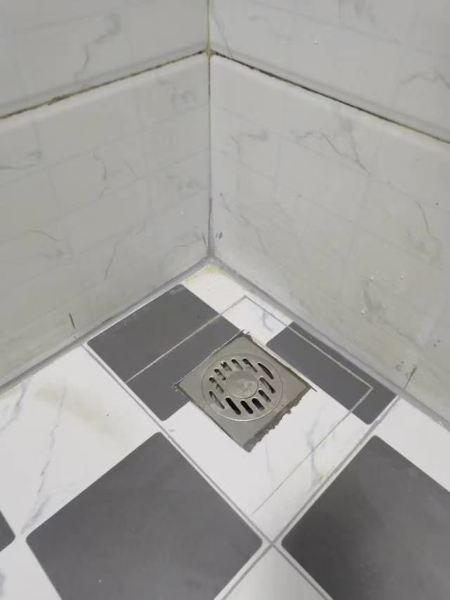 邦泰华府公馆地漏节点完成