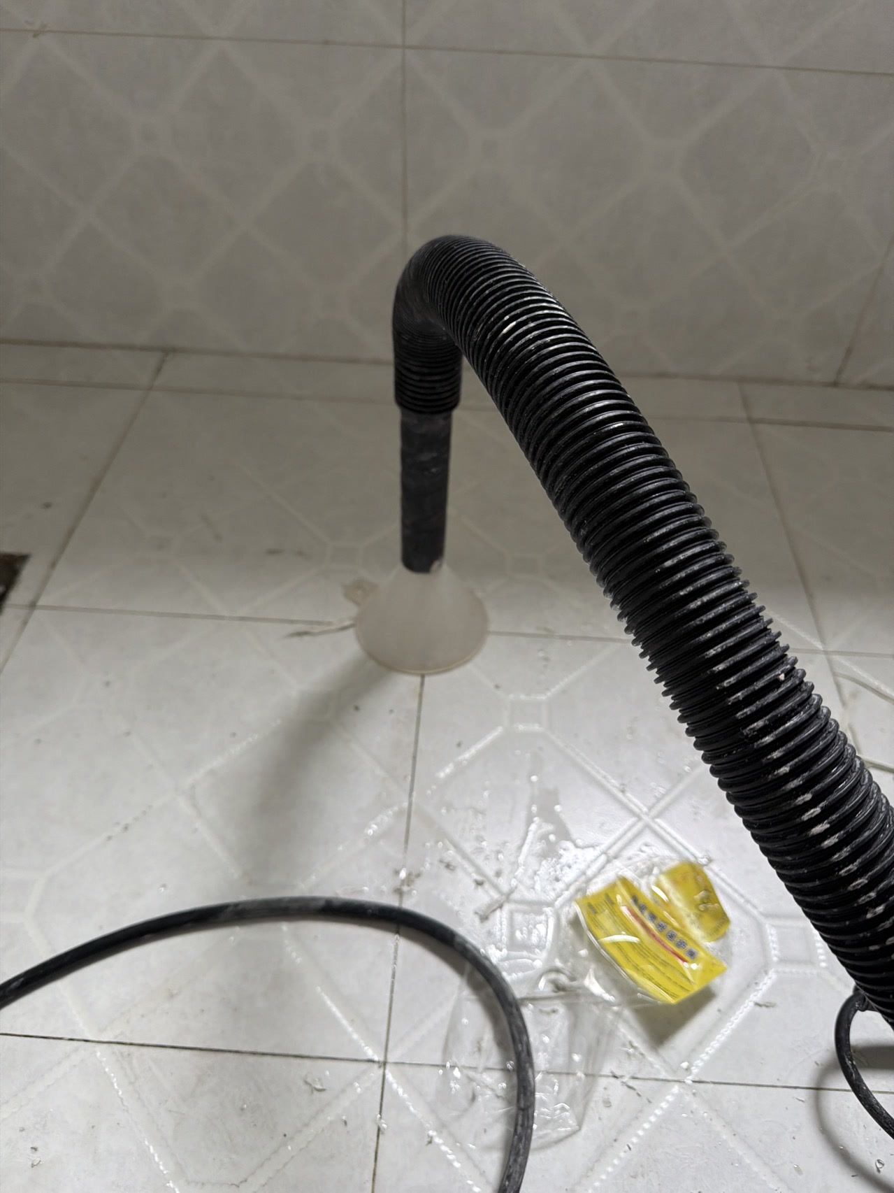 成都新天地砂灰层抽排积水