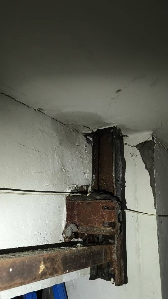 成都成华区 勘察:顶板可见受潮位置