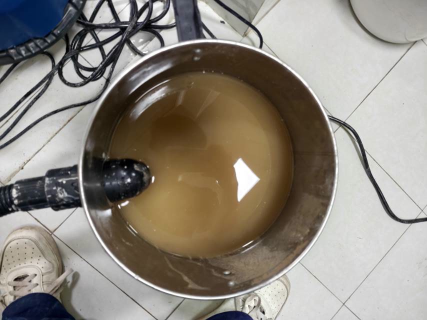 东景康庭砂灰层积水记录