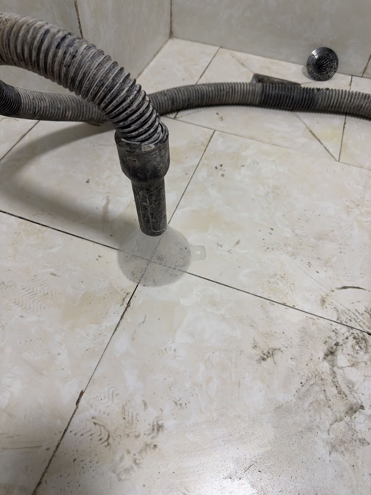 华宜上锦砂灰层抽排积水