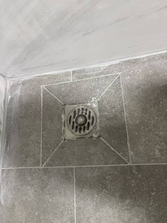 成都锦江区 地漏节点处理:本案现场留图