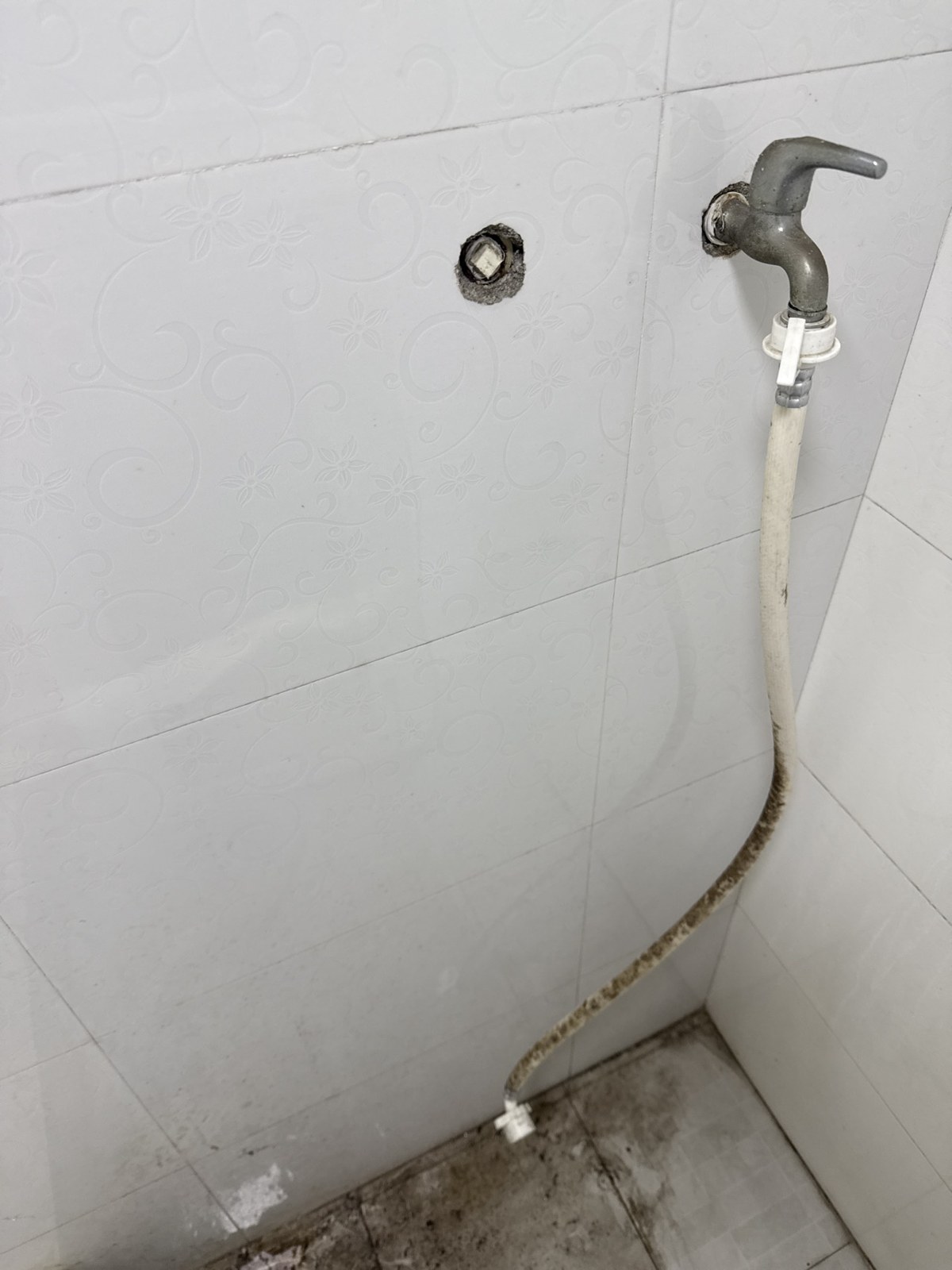 成都青白江区 检测与管路现场记录:本案现场留图