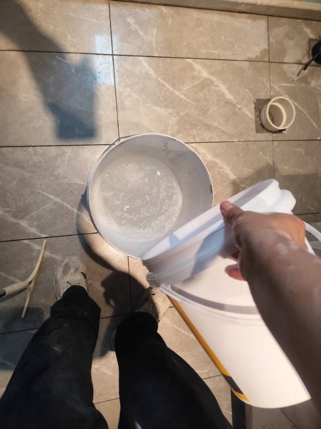 成都双流区 防水处理步骤:本案现场留图