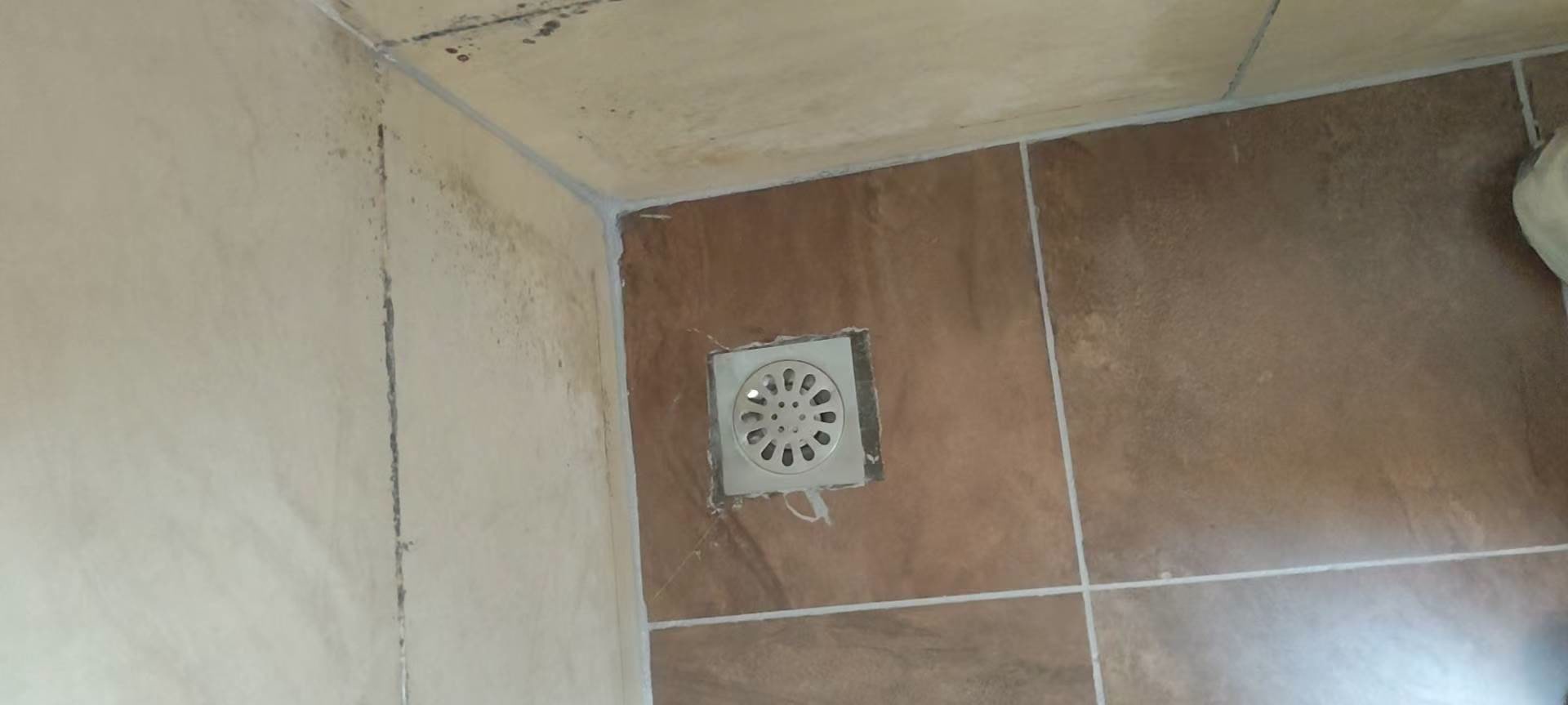 天朗锦邸地漏节点完成