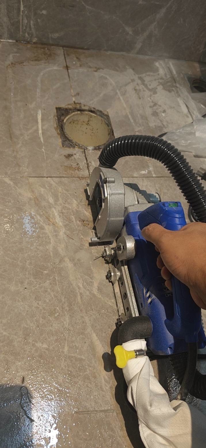 万科璟南堂北区砖缝清理和抽排积水