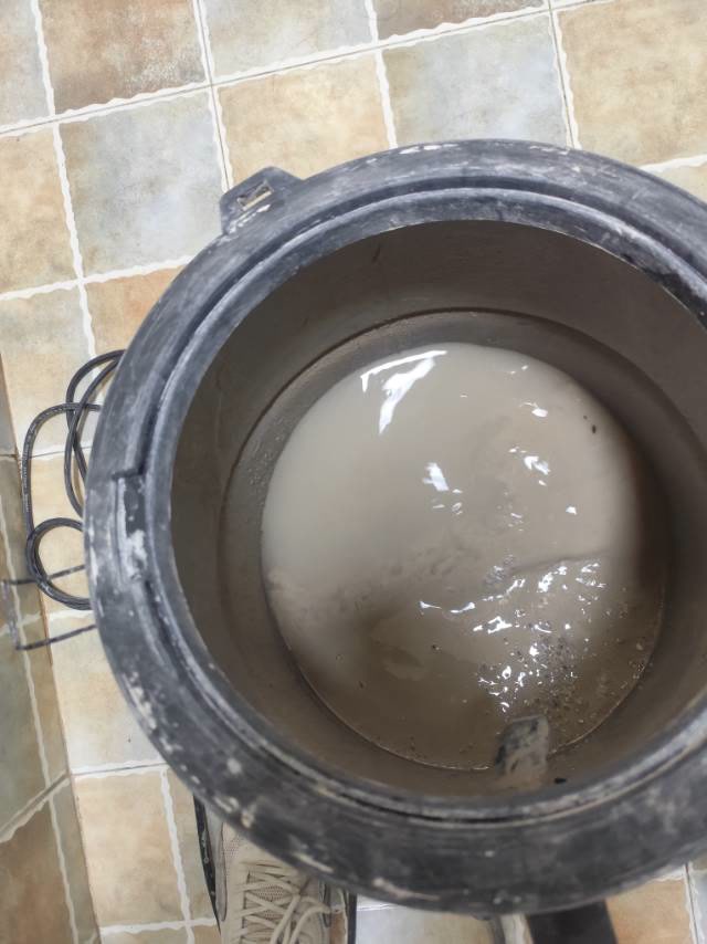 芳草地：基层抽水记录