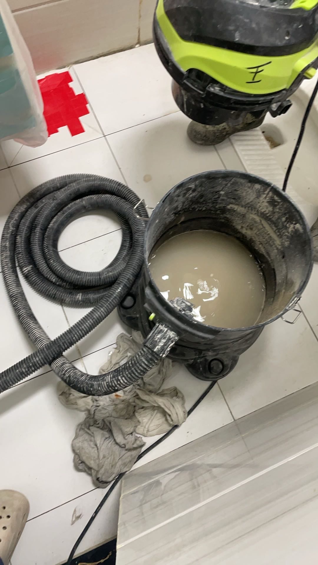 新雅中街砂灰层吸水记录